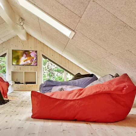 Vakantiehuis 18 Person In Bl Vand